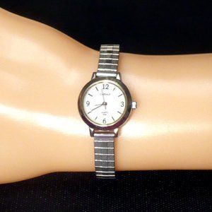 Classic Simple Ladies Timex Carriage Expansion Watch in Silver, New Battery